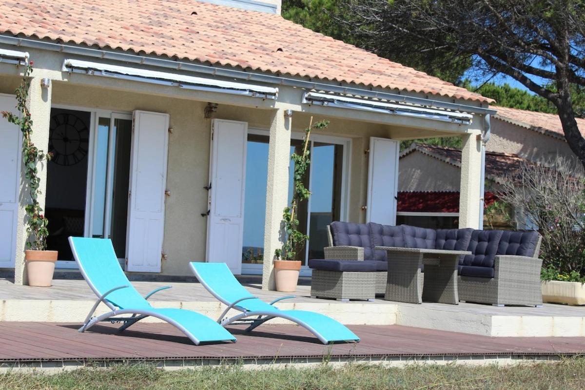 Bord de mer, pieds dans l'eau, vue panoramique Villa San-Nicolao Dış mekan fotoğraf